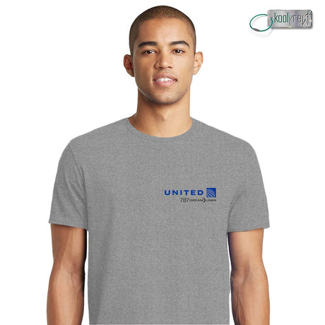 United Airlines 787 T-Shirt